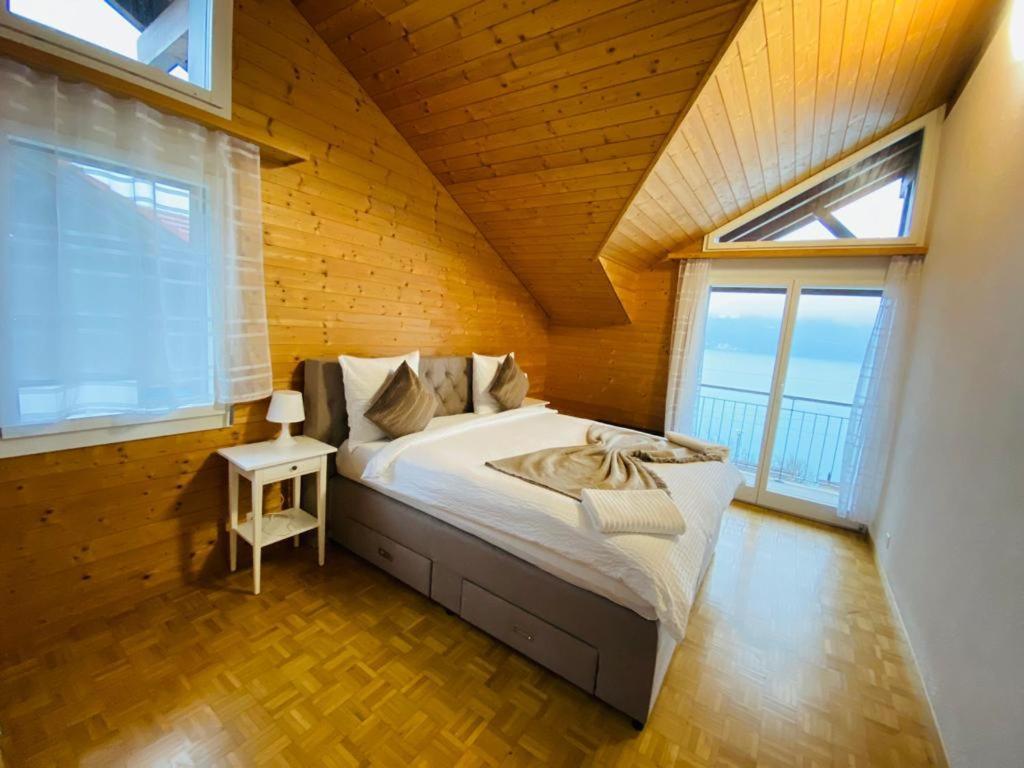 Lake View Apartment -14 Niederried bei Interlaken Esterno foto
