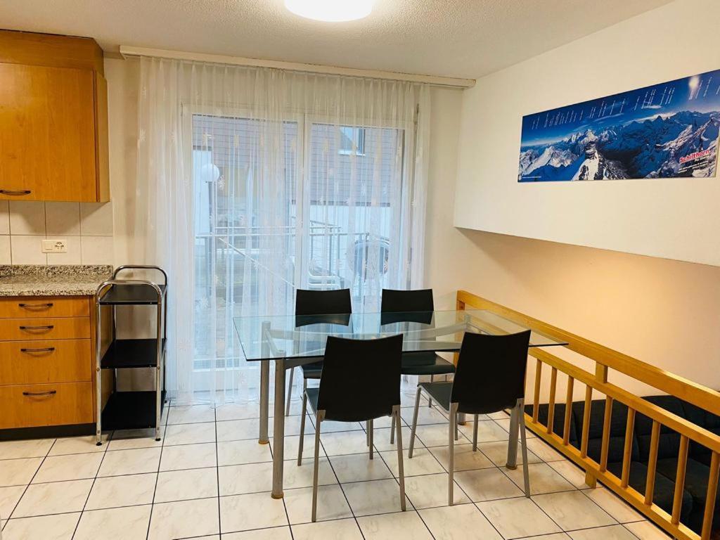 Lake View Apartment -14 Niederried bei Interlaken Esterno foto